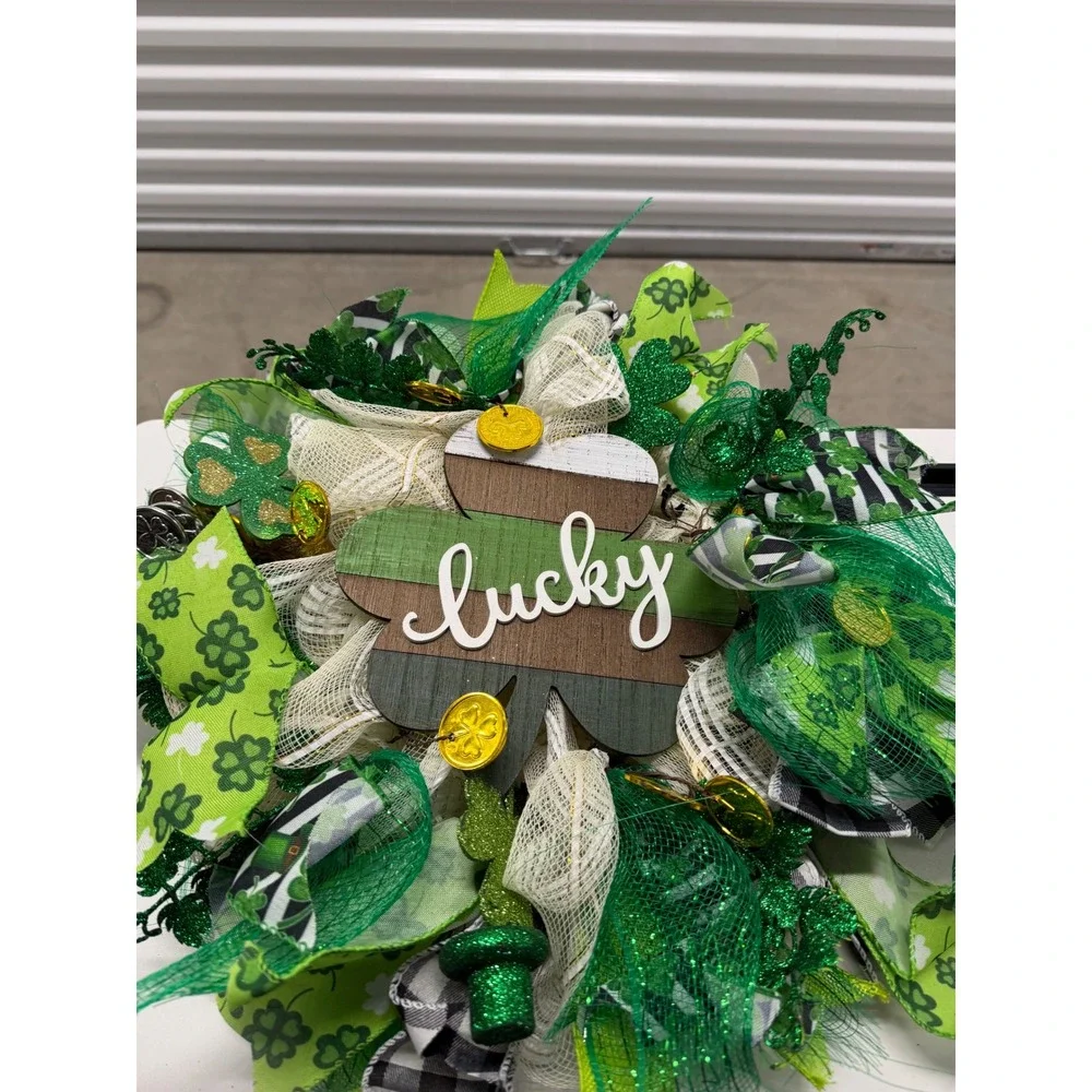 Handmade St Patricks Day Wreath Lucky Shamrock Deco Mesh Green Gold 18 Inch